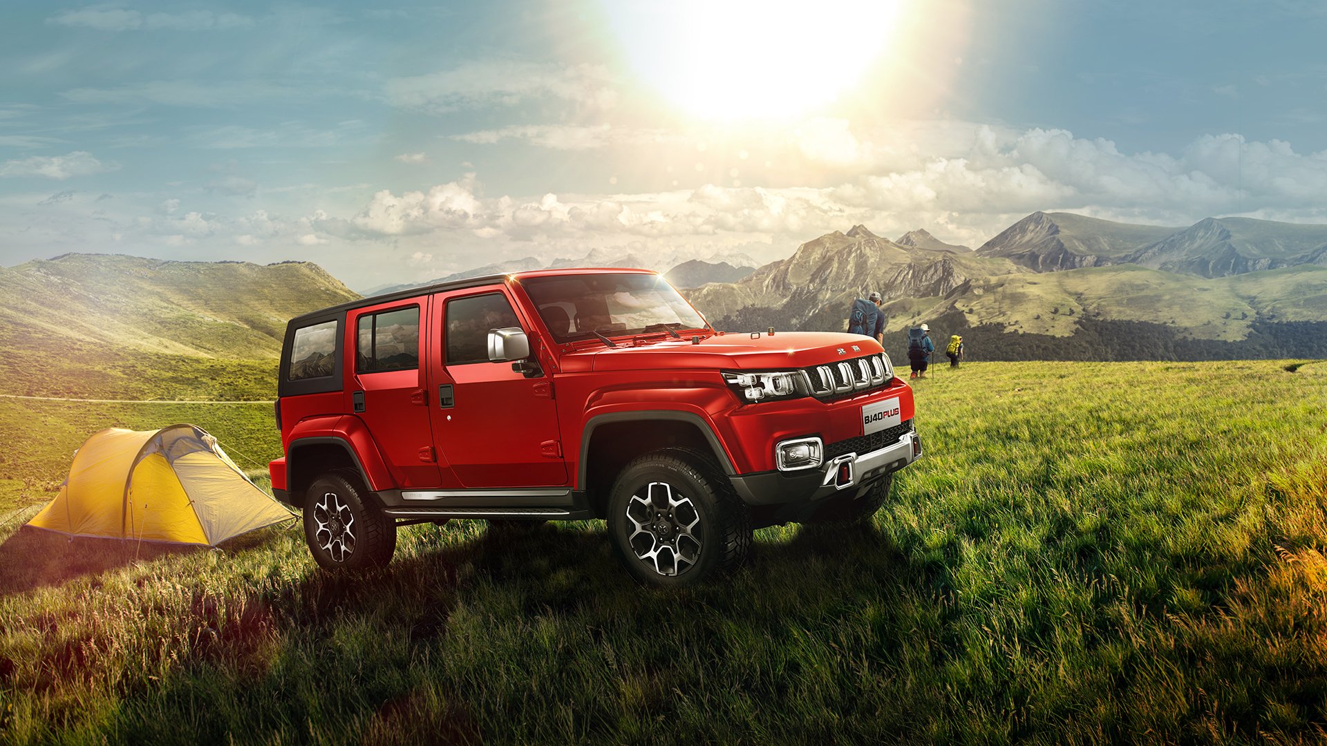 伊朗马术协会与国际马术联合会合作，举办国际马术交流活动，促进技术交流。