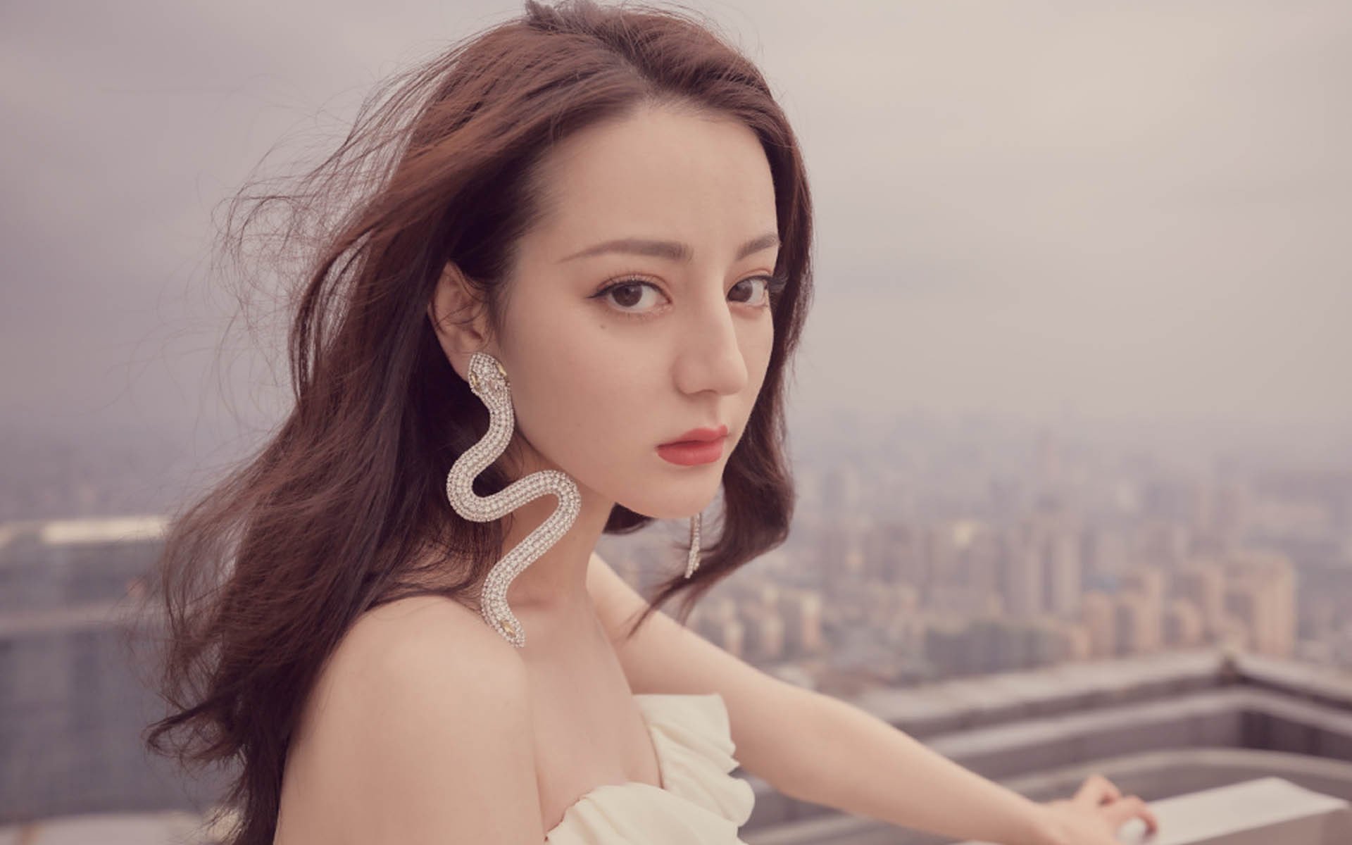 kaiyun官方入口登录-欧洲杯最佳球员：英格兰队中场球员哈里·凯恩，哈里凯恩欧冠进球数