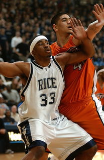 开云中国大陆-单节爆发力最强的球员表现分析，球员单节最高分