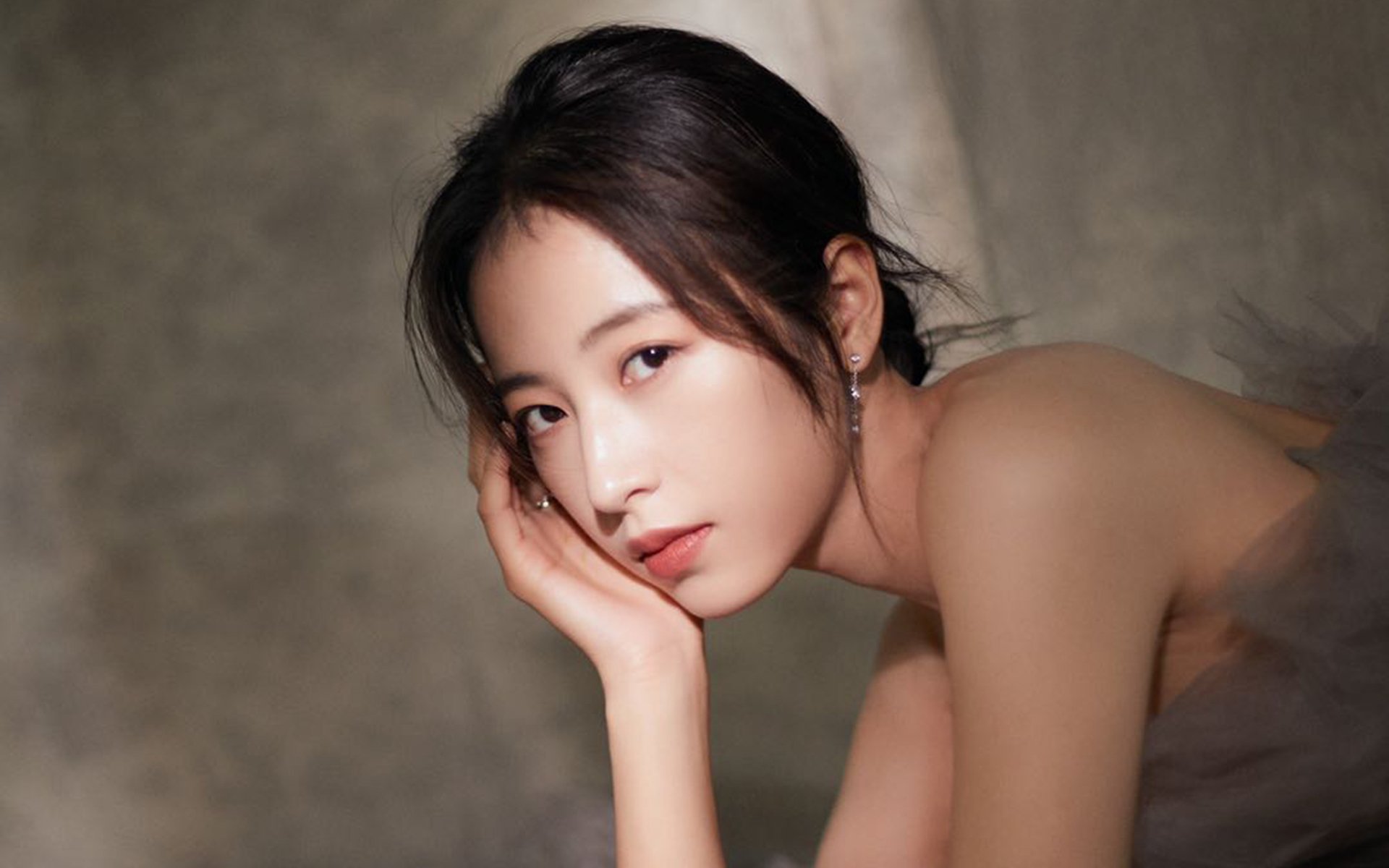 吉尔吉斯斯坦女篮在欧洲预赛中奋战,潜力无限期待突破,吉尔吉斯斯坦现代女子